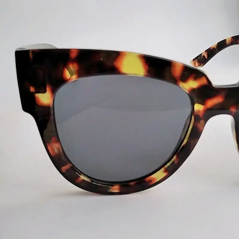 عینک آفتابی زنانه مدل SS 036