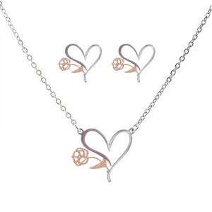 نیم ست  زنانه  طرح  قلب و گل کد 727