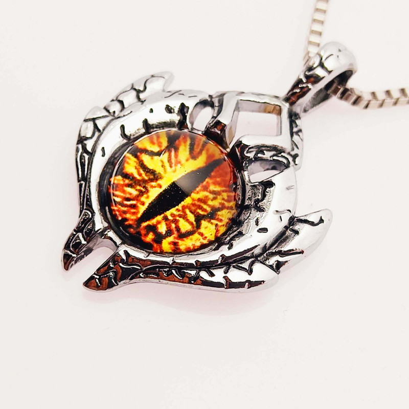 گردنبند مردانه طرح چشم مدل اسکال کد 724GAM گردنبند مردانه طرح چشم مدل اسکال کد 724GAM