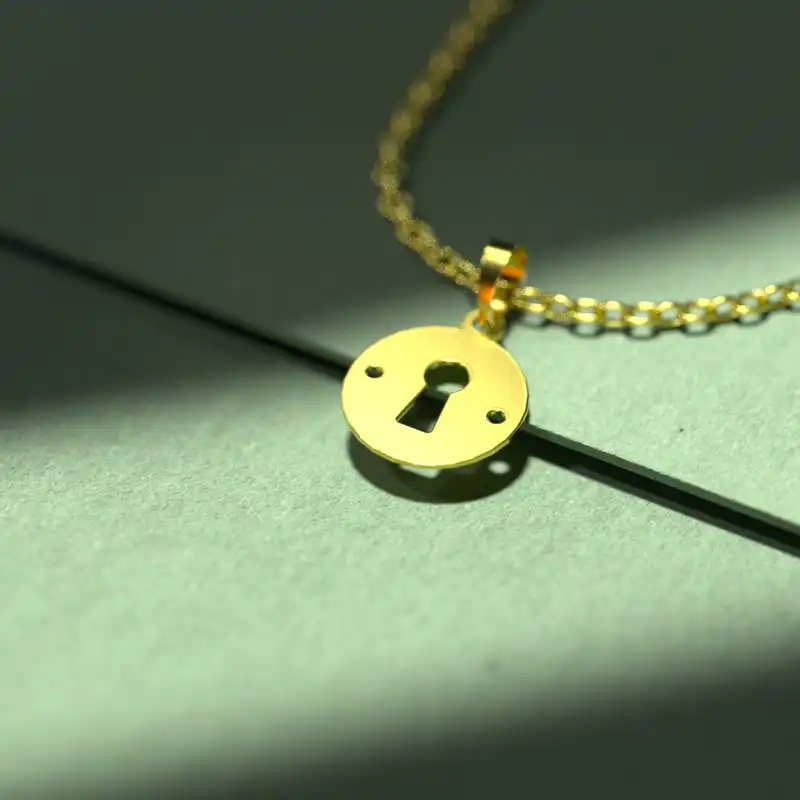 گردنبند طلا 18 عیار زنانه مدوپد مدل قفل کد F3-1-1169