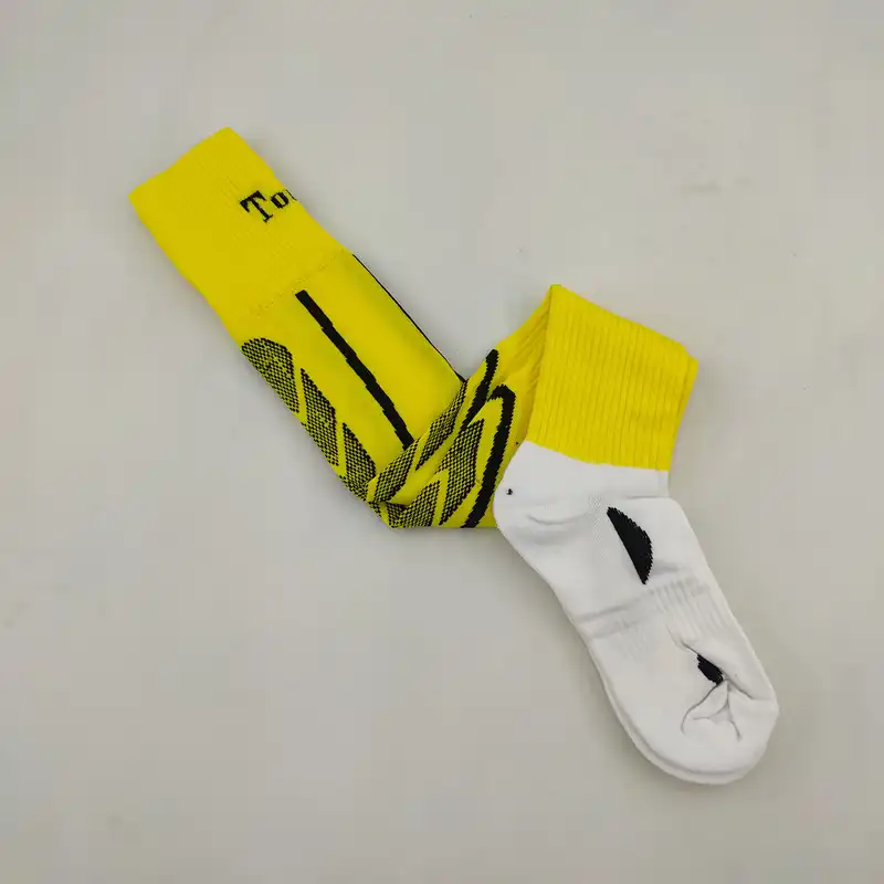 جوراب ورزشی ساق بلند مردانه مدل  Fot-y01