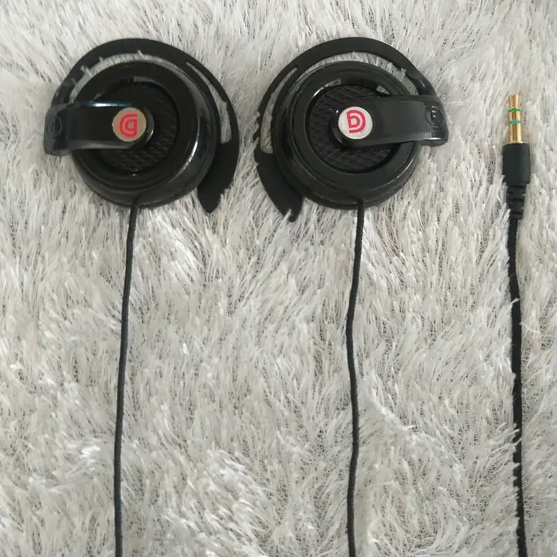 هندزفری مدل SW24