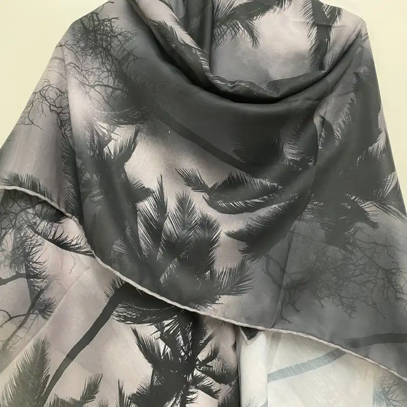 روسری زنانه مدل نخی کد 12852