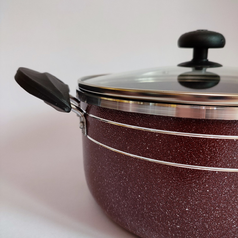 قابلمه ظرف سازان مدل لب چدن سایز 28