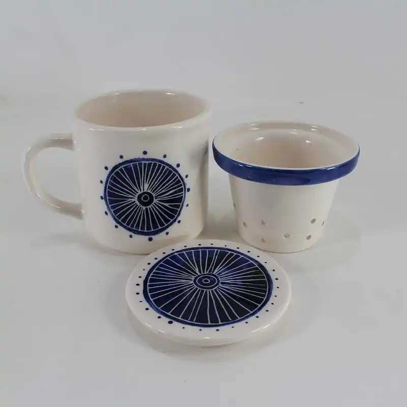 ماگ دمنوش ساز سرامیکی طرح الوان کد sad-4