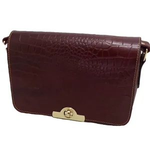 کیف رودوشی چرمی مدل پیچک کد 01