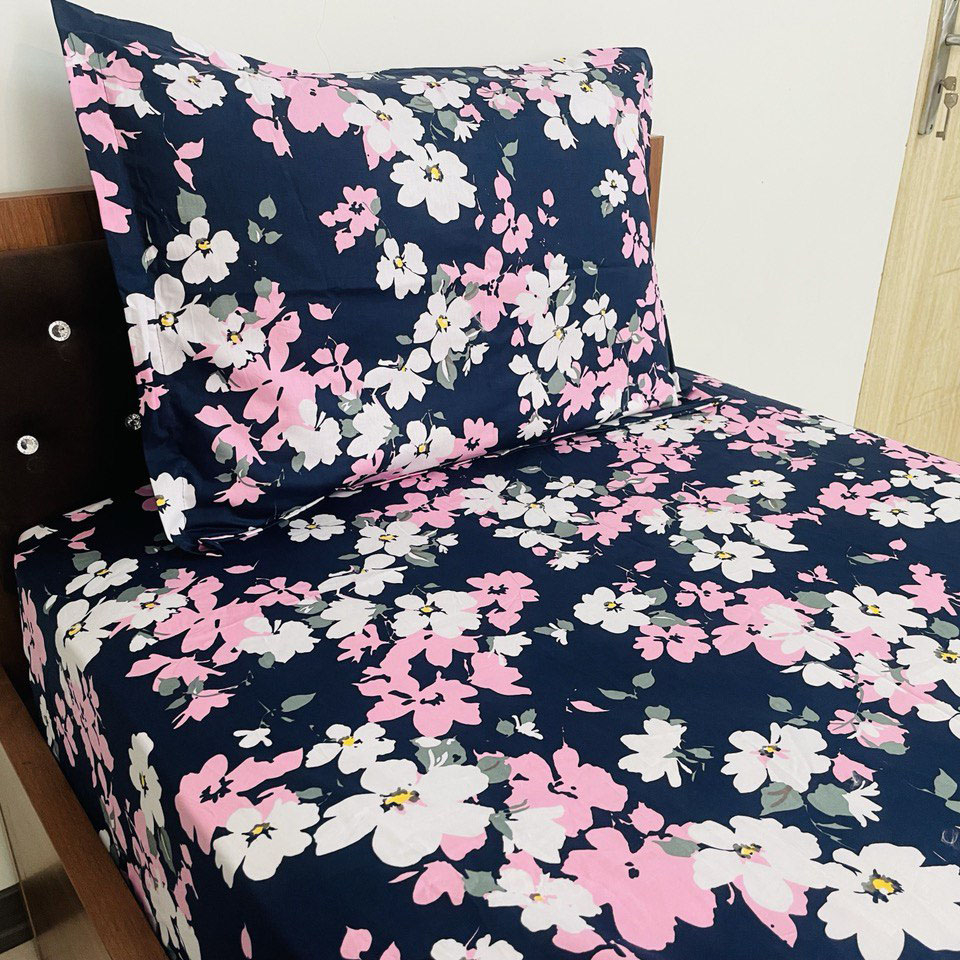 ملحفه مدل کشدار رومینا یک نفره سایز 200x90 سانتی متر