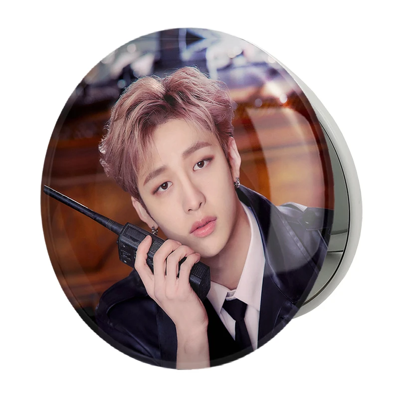 آینه جیبی خندالو طرح بنگ چان گروه استری کیدز Stary Kids مدل تاشو کد 16869 