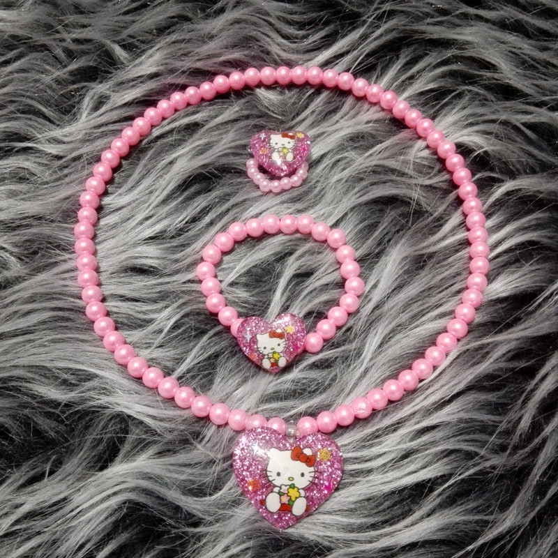 نیم ست دخترانه مدل مروارید کشی طرح کیتی قلبی کد 201 نیم ست دخترانه مدل مروارید کشی طرح کیتی قلبی کد 201