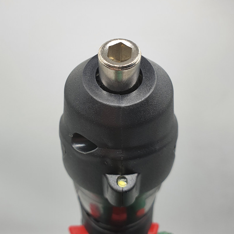 پیچ گوشتی شارژی دی ال تی سی کد P53