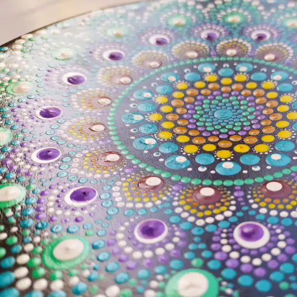 بشقاب دیوارکوب سفالی طرح نقطه کوبی مدل ماندالا کد S003