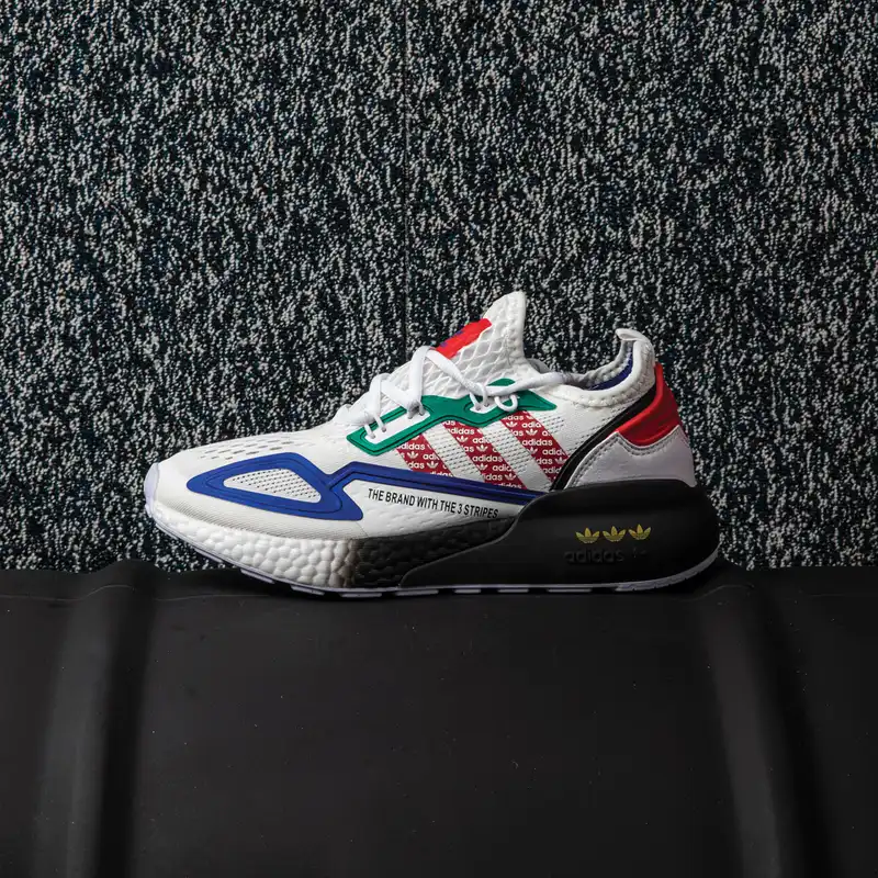 کفش مخصوص دویدن مدل ZX BOOST 2K WHTBK-10402521