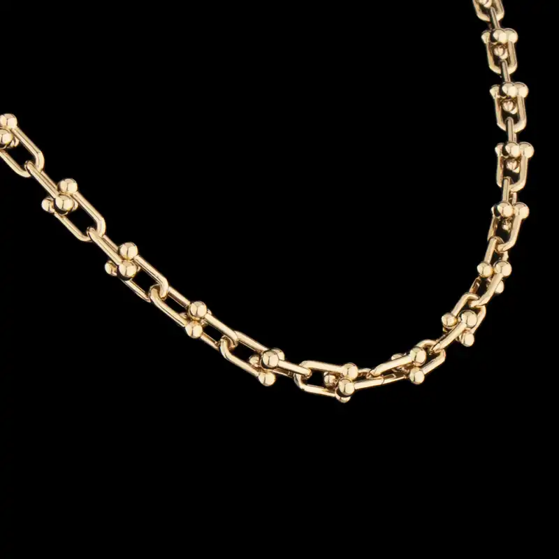 گردنبند طلا 18 عیار زنانه تاج مدل 1055