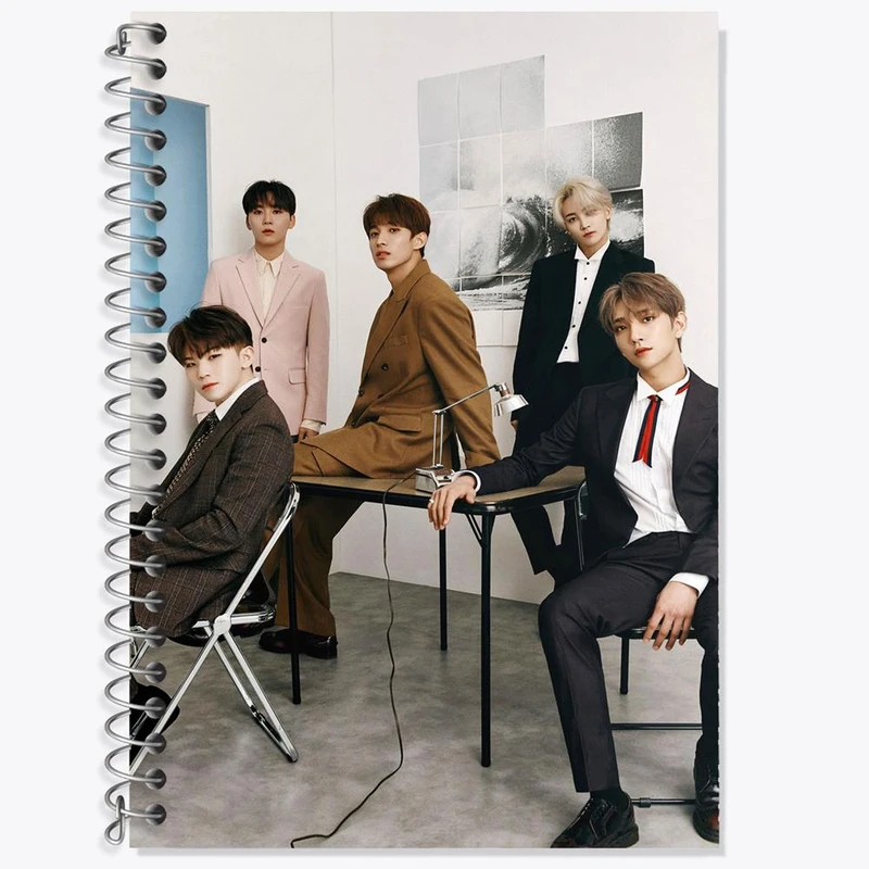 دفتر زبان 50 برگ خندالو مدل دو خط طرح گروه سونتین Seventeen کد 21658