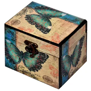 جعبه هدیه چوبی طرح پروانه کد 1