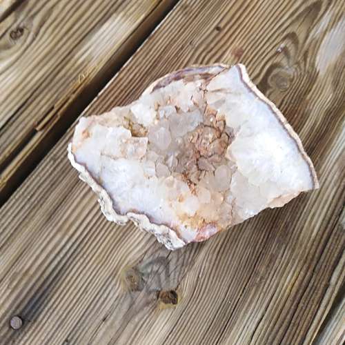 سنگ راف کوارتز مدل TAK05