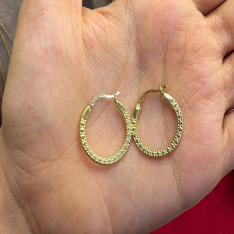 گوشواره حلقه‌ای طلا 18 عیار زنانه الی گالری مدل تمام گل گرد - 3