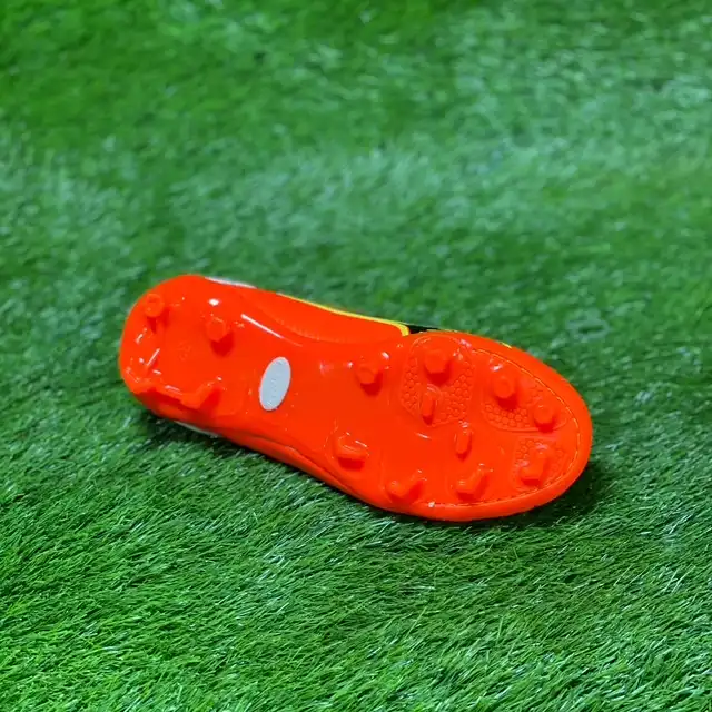 کفش فوتبال پسرانه مدل استوک دار جورابی 0024