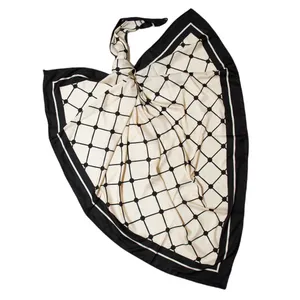 روسری زنانه مدل ابریشم طرح کلاسیک کد ana1971