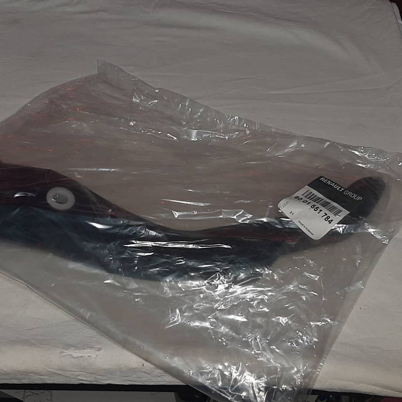 پدال کلاچ کد 18 مناسب برای ال90