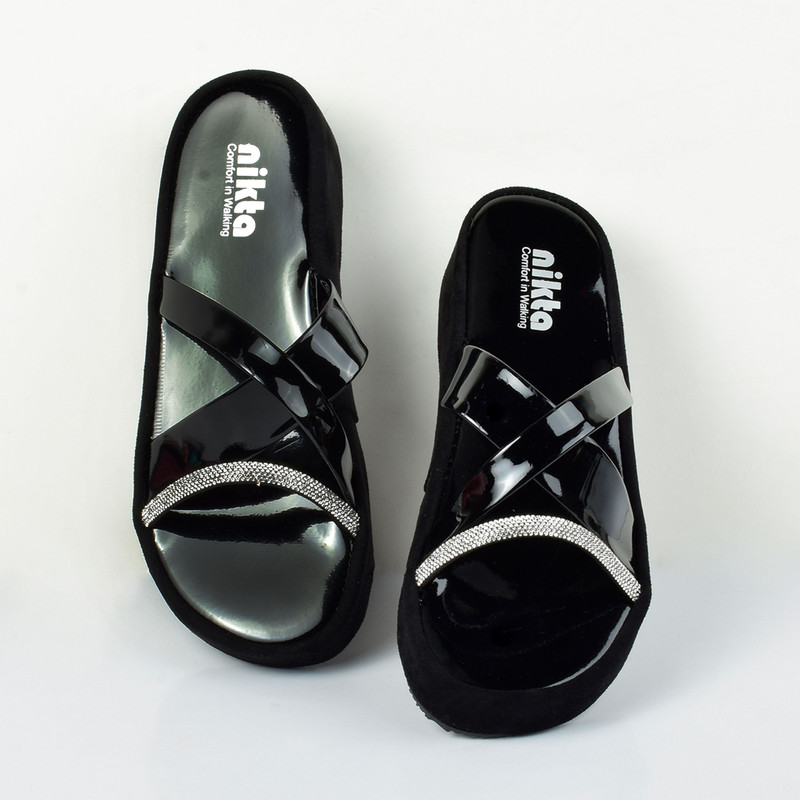 صندل زنانه نیکتا مدل ورنی نگینی 4155