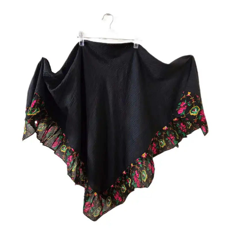 روسری زنانه مدل وال راه راه حاشیه موهر