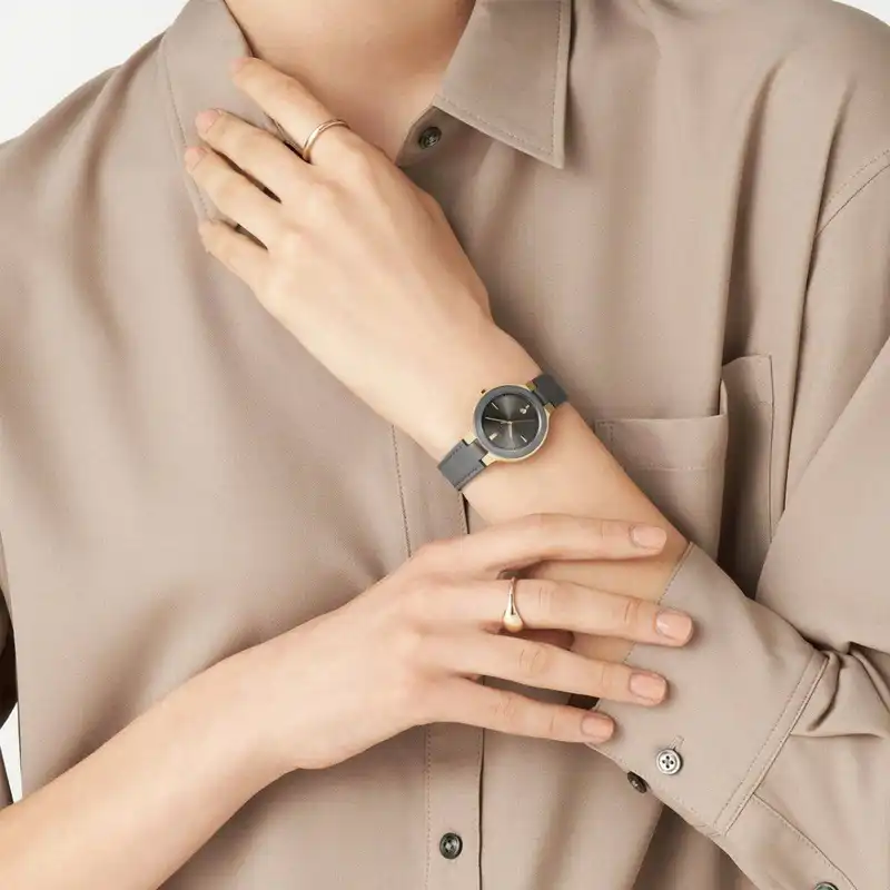 ساعت مچی عقربه ای زنانه کاسیو مدل SHE-4559GL-8AUDF