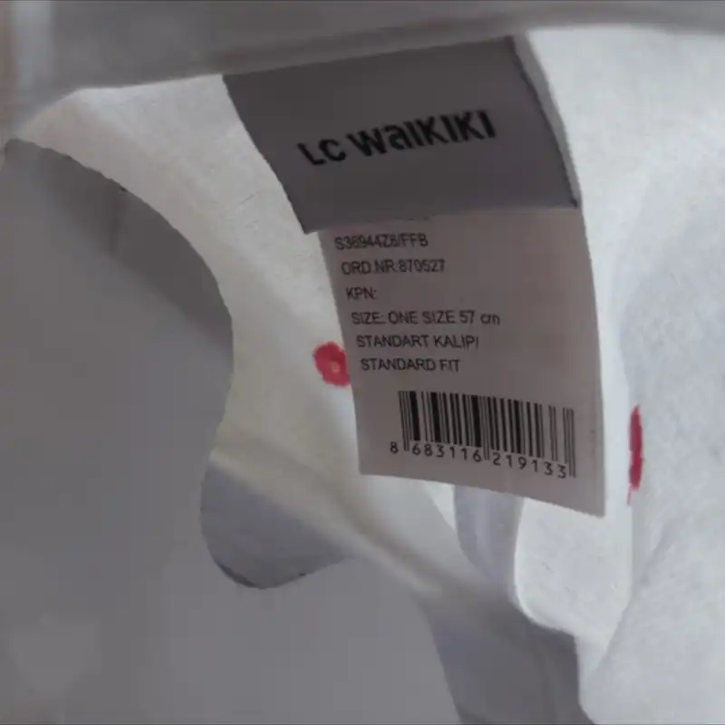 کلاه کپ زنانه ال سی وایکیکی مدل آنتی باکتریال