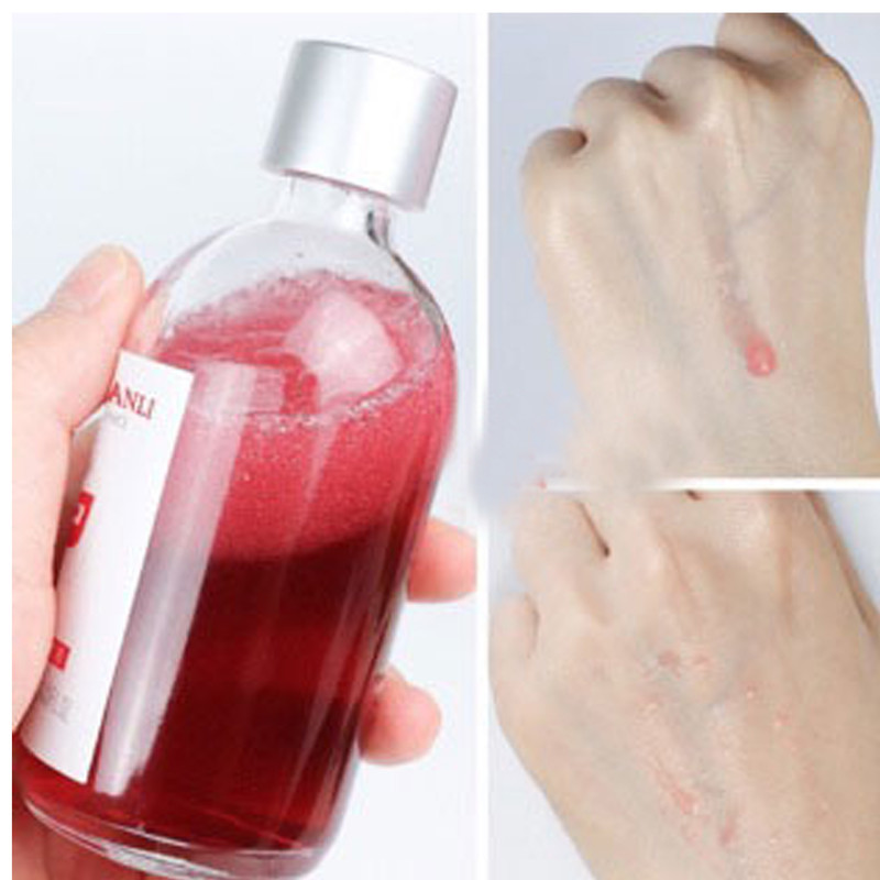 سرم آبرسان جومتام مدل ESSENCE وزن 100 میلی لیتر سرم آبرسان جومتام مدل ESSENCE وزن 100 میلی لیتر