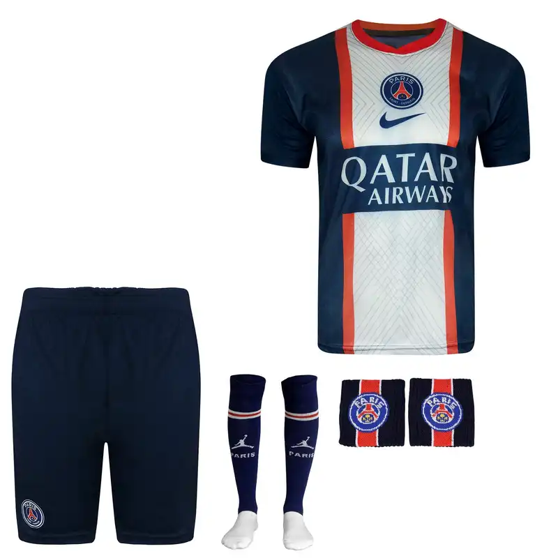 ست 4 تکه لباس ورزشی پسرانه مدل پاریسن ژرمن طرح امباپه 2023