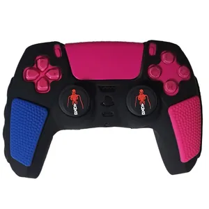 محافظ دسته بازی پلی استیشن 5 مدل Anti Slip PS5318 به همراه روکش آنالوگ