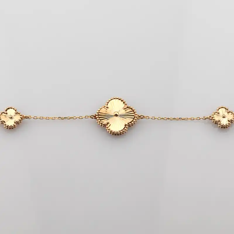 گردنبند طلا 18 عیار زنانه مدل ونکلیف