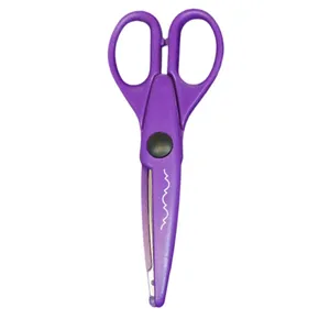 قیچی مدل Dl807