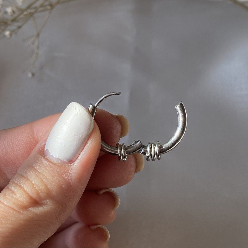 پیرسینگ گوش مدل حلقه ای پیرسینگ گوش مدل حلقه ای