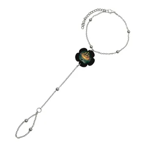 پابند زنانه ناکسیگو مدل تمیمه طرح Elden Ring کد TP11200