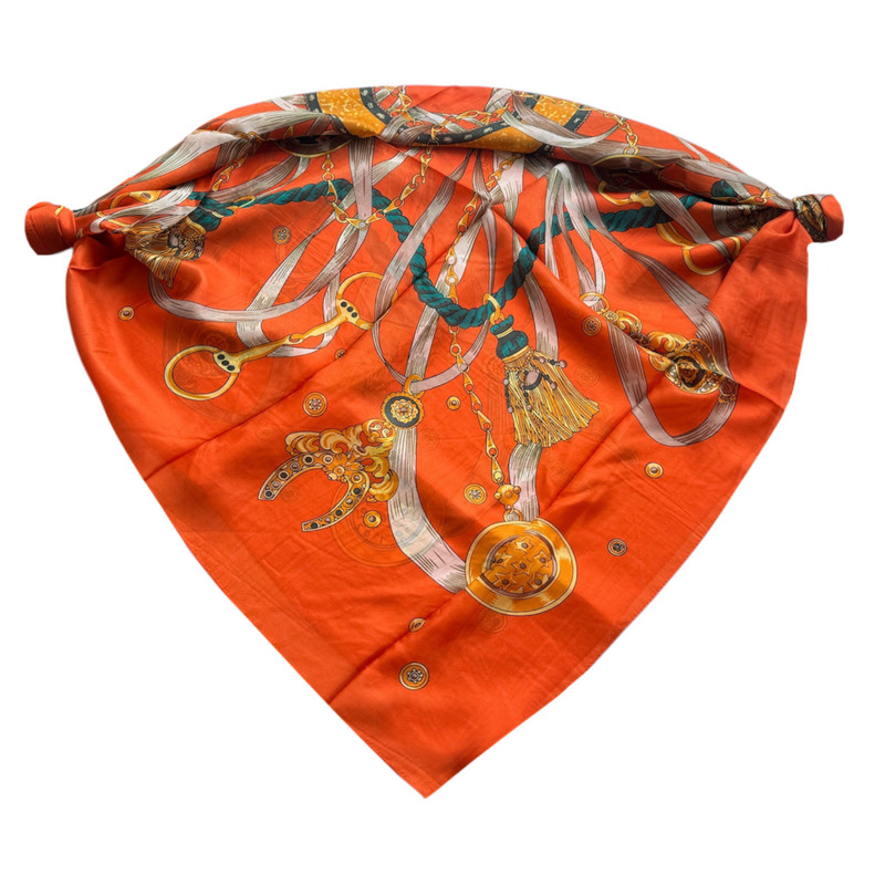 روسری زنانه مدل حریر ابرشیم مهمانی مجلسی زنجیره ای کد 13