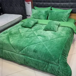 سرویس خواب مدل مخمل کرکره ای دو نفره 8 تکه
