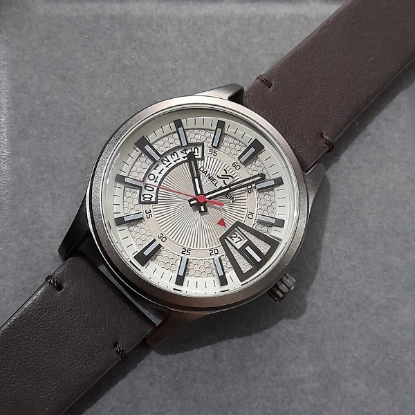 ساعت مچی عقربه‌ای مردانه کوارتز دنیل کلین مدل dk.1.12449.5