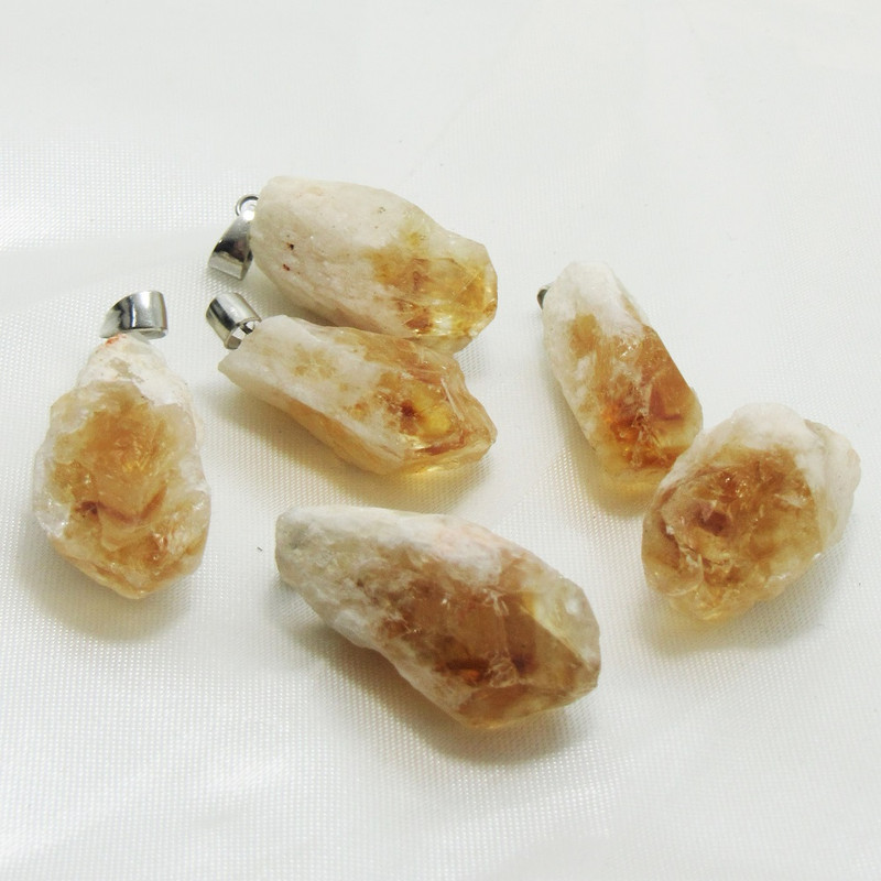 آویز گردنبند مدل بلور سنگ سیترین