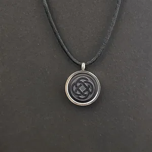گردنبند مردانه مدل کلاسیک