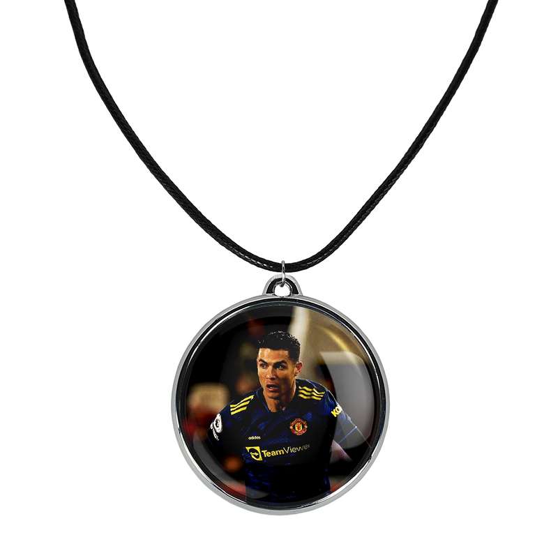 گردنبند خندالو مدل کریستیانو رونالدو کد 1392613934 گردنبند خندالو مدل کریستیانو رونالدو کد 1392613934