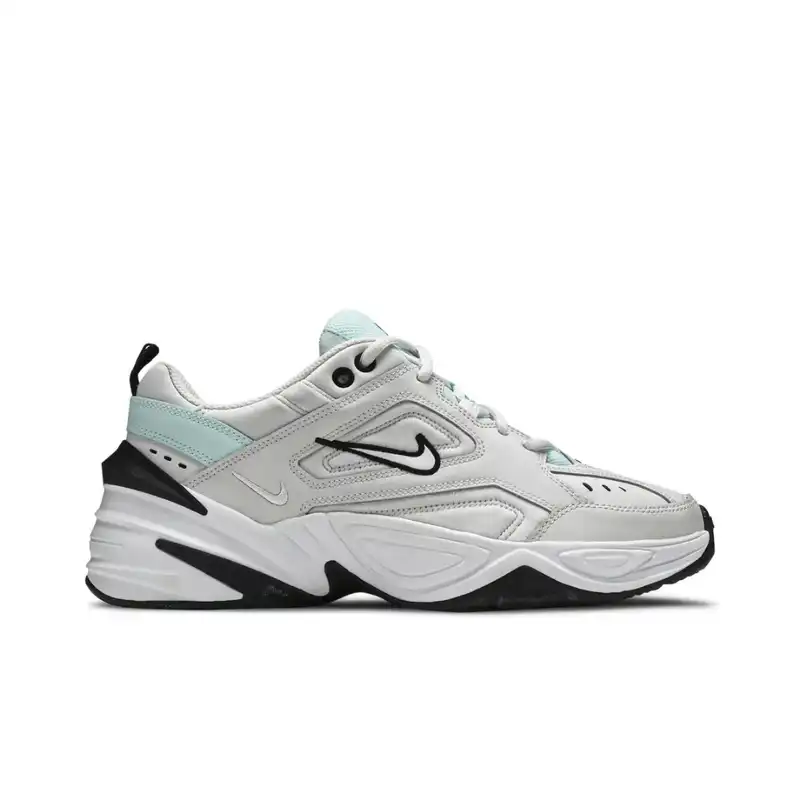 کفش پیاده روی مدل M2K Tekno