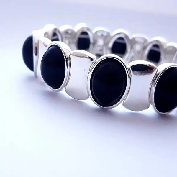 دستبند زنانه مدل آلمانی