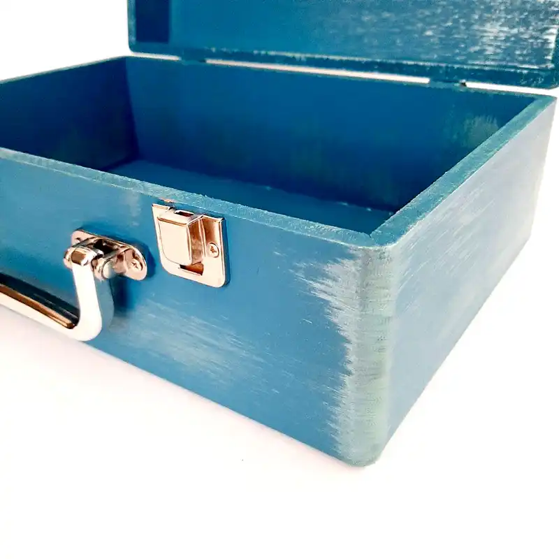 جعبه هدیه چوبی مدل چمدان طرح کاشی سنتی کد WS153