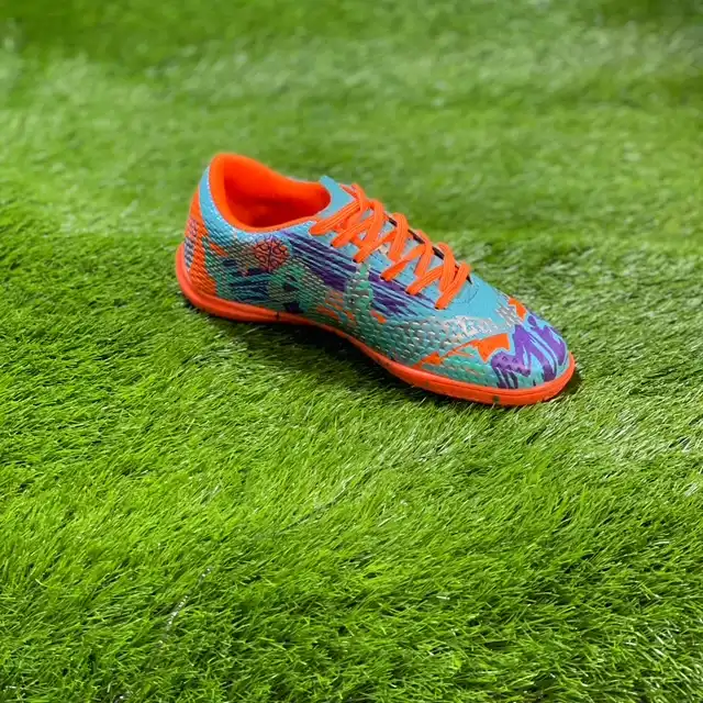 کفش فوتسال پسرانه مدل سالنی MESI2025