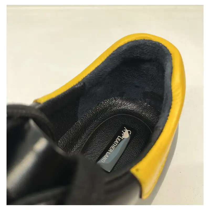 کفش روزمره زنانه سرزمین چرم مدل 1603 رنگ مشکی