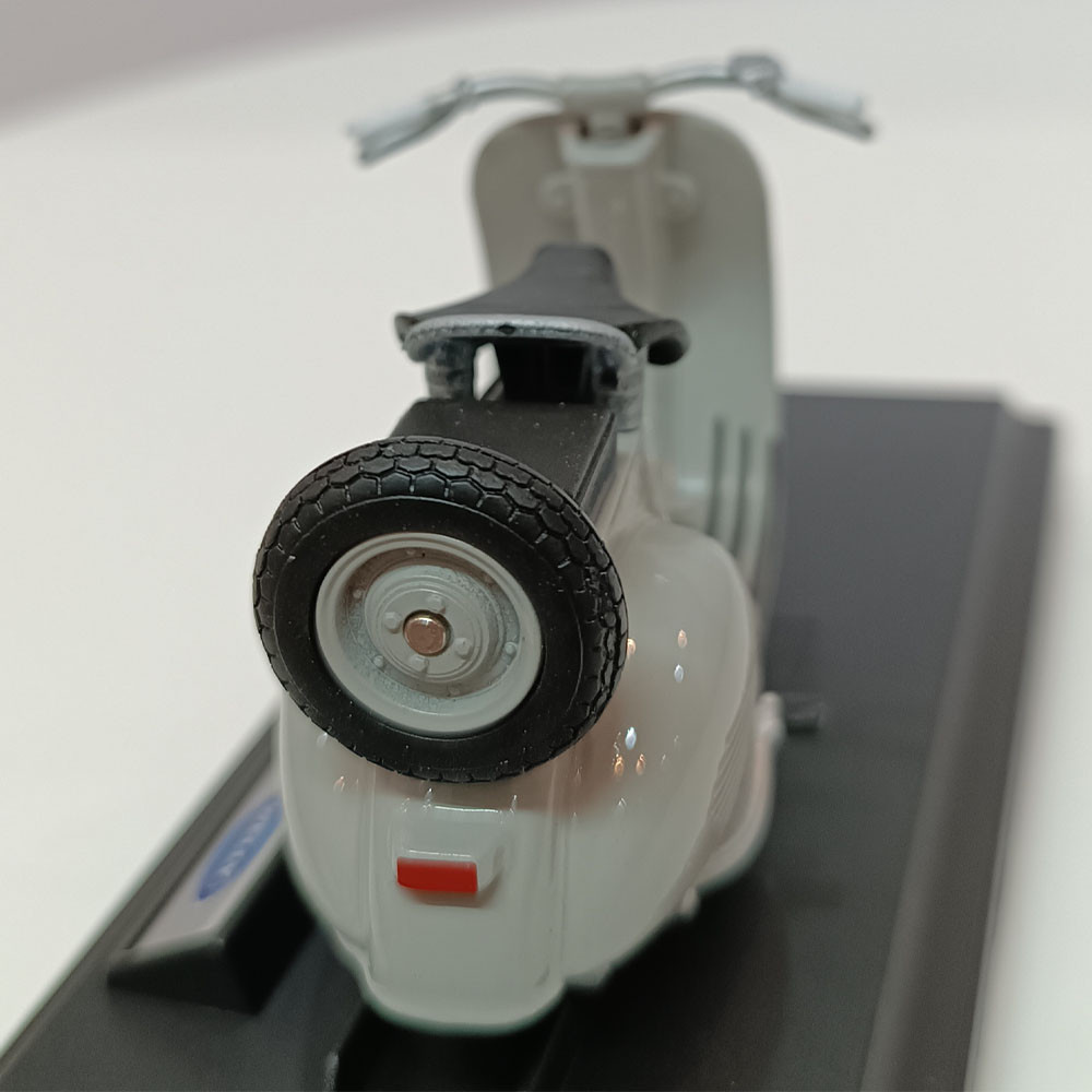 ماکت موتور ولی مدل وسپا 125cc