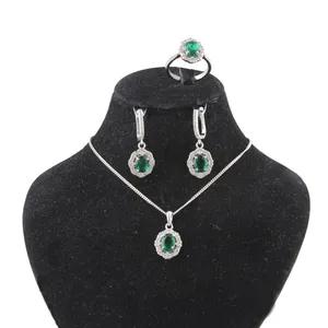 نیم ست نقره زنانه بازرگانی میلادی مدل کوارتز نگین برلیان بدون ریزش برش جواهری کد NTR_422