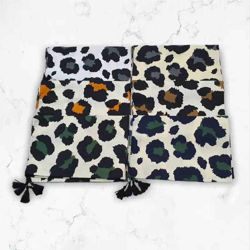 شال زنانه مدل ژاکارد پلنگی نگین دار بهاره منگوله دار کد 6707