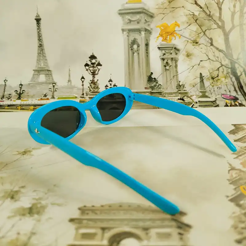 عینک آفتابی بچگانه مدل CH3 کد BU